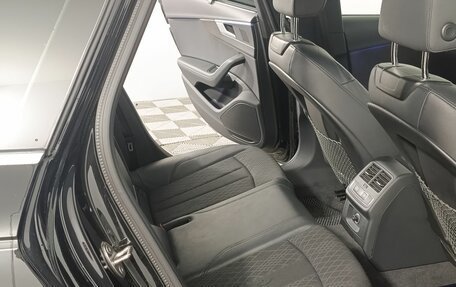 Audi A4, 2019 год, 2 250 000 рублей, 16 фотография