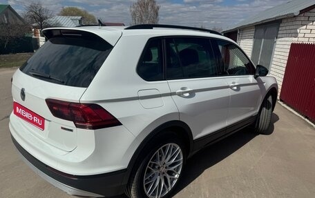 Volkswagen Tiguan II, 2019 год, 3 130 000 рублей, 1 фотография