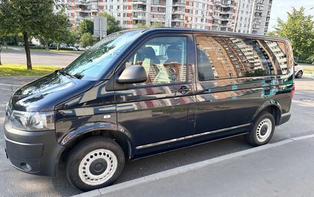 Volkswagen Caravelle T5, 2014 год, 1 900 000 рублей, 1 фотография