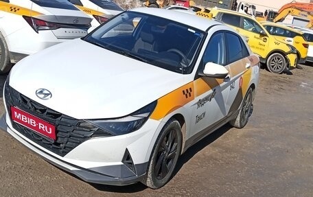 Hyundai Elantra, 2023 год, 1 630 000 рублей, 1 фотография