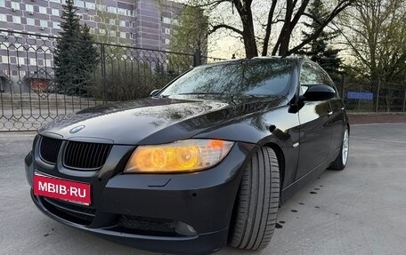 BMW 3 серия, 2007 год, 1 200 000 рублей, 1 фотография