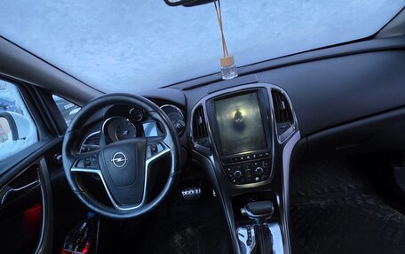 Opel Astra J, 2010 год, 530 000 рублей, 6 фотография