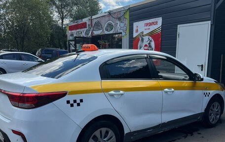 KIA Rio IV, 2019 год, 730 000 рублей, 3 фотография