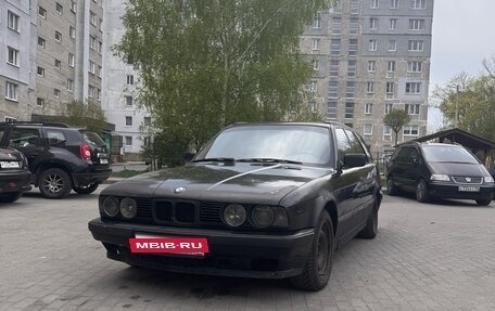 BMW 5 серия, 1994 год, 215 000 рублей, 2 фотография