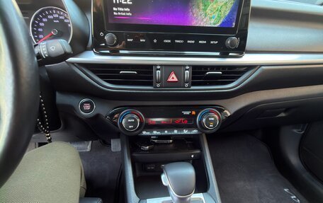 KIA K3, 2021 год, 2 200 000 рублей, 11 фотография