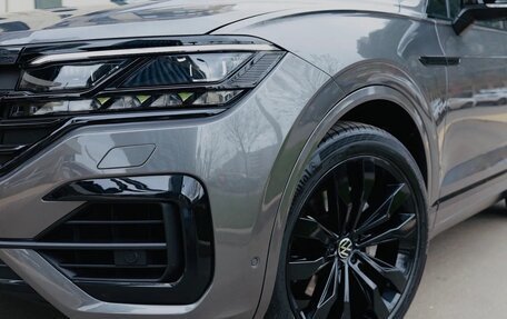 Volkswagen Touareg III, 2023 год, 3 фотография