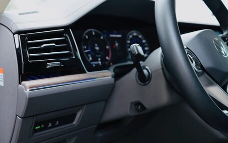 Volkswagen Touareg III, 2023 год, 12 фотография