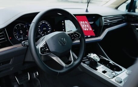 Volkswagen Touareg III, 2023 год, 13 фотография