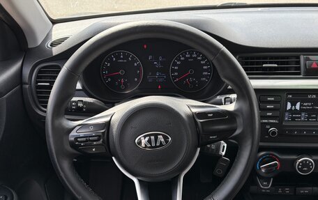 KIA Rio IV, 2018 год, 1 300 000 рублей, 7 фотография
