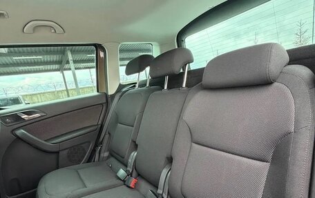 Skoda Yeti I рестайлинг, 2018 год, 990 000 рублей, 21 фотография