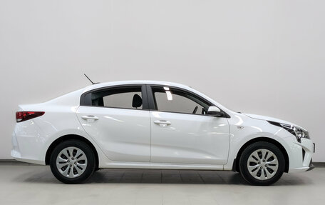 KIA Rio IV, 2021 год, 1 650 000 рублей, 4 фотография