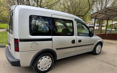 Opel Combo C, 2008 год, 590 000 рублей, 4 фотография