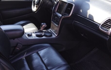 Jeep Grand Cherokee, 2016 год, 2 990 000 рублей, 9 фотография