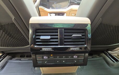 Volkswagen Touareg III, 2018 год, 4 150 000 рублей, 18 фотография