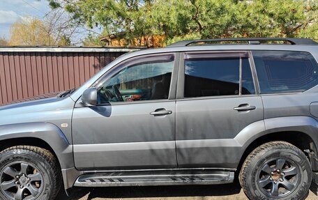 Toyota Land Cruiser Prado 120 рестайлинг, 2007 год, 2 000 000 рублей, 3 фотография