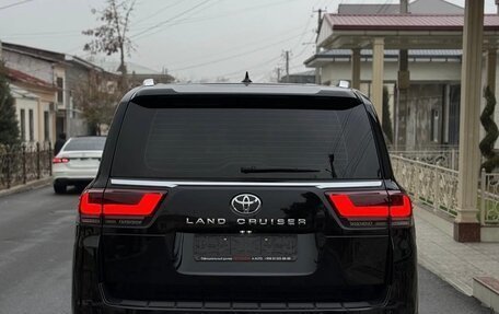 Toyota Land Cruiser, 2026 год, 13 400 000 рублей, 2 фотография