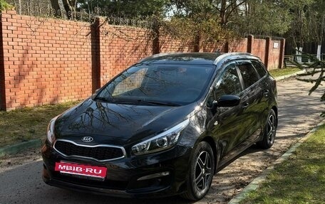 KIA cee'd III, 2017 год, 1 350 000 рублей, 2 фотография