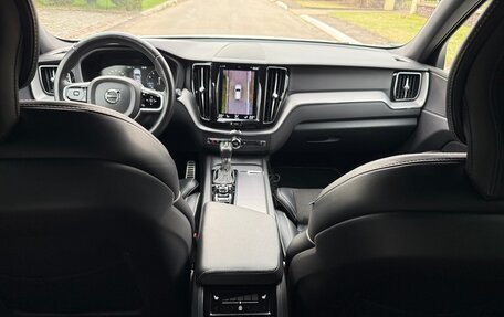 Volvo XC60 II, 2018 год, 3 840 000 рублей, 9 фотография