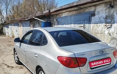 Hyundai Elantra IV, 2009 год, 700 000 рублей, 3 фотография