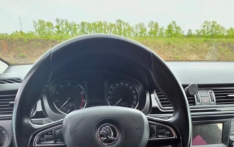 Skoda Rapid I, 2015 год, 1 050 000 рублей, 9 фотография