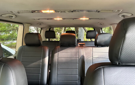 Volkswagen Caravelle T5, 2014 год, 1 900 000 рублей, 8 фотография