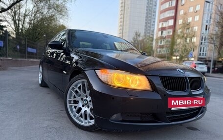 BMW 3 серия, 2007 год, 1 200 000 рублей, 2 фотография