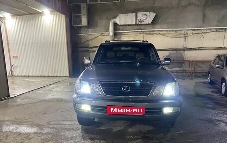 Lexus LX II, 2002 год, 1 650 000 рублей, 10 фотография