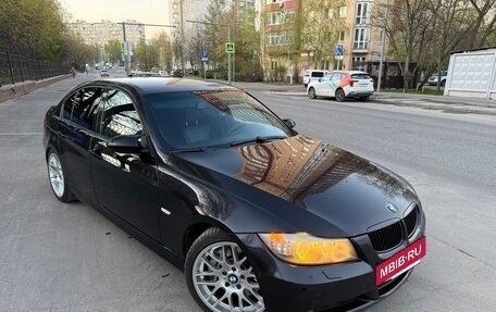 BMW 3 серия, 2007 год, 1 200 000 рублей, 3 фотография