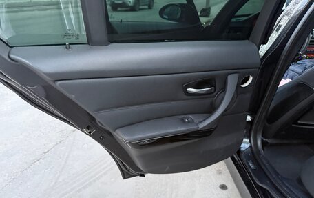 BMW 3 серия, 2007 год, 1 200 000 рублей, 22 фотография