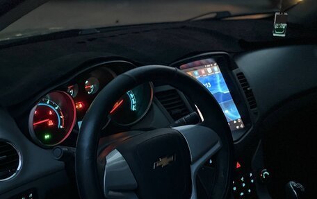 Chevrolet Cruze II, 2011 год, 430 000 рублей, 7 фотография