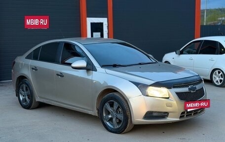 Chevrolet Cruze II, 2011 год, 430 000 рублей, 2 фотография