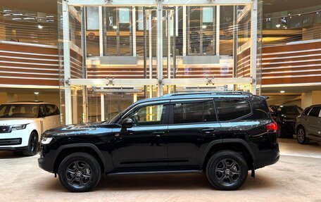 Toyota Land Cruiser, 2026 год, 15 500 000 рублей, 10 фотография