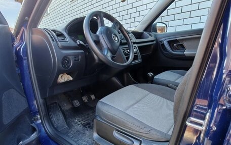 Skoda Fabia II, 2013 год, 600 000 рублей, 12 фотография