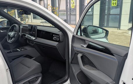 Volkswagen Tiguan, 2026 год, 4 850 000 рублей, 12 фотография
