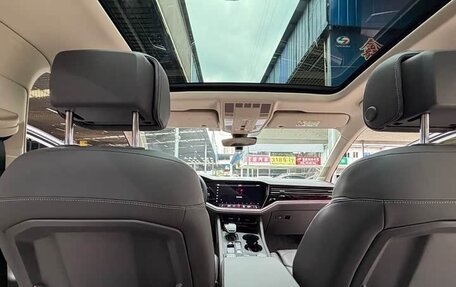 Volkswagen Touareg III, 2023 год, 6 608 240 рублей, 20 фотография