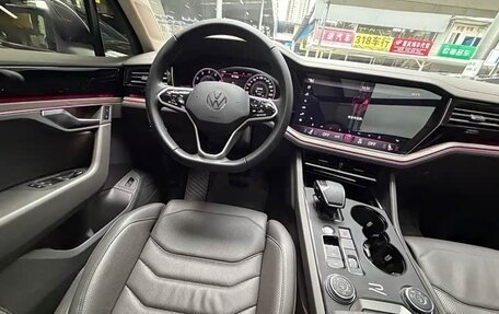 Volkswagen Touareg III, 2023 год, 6 608 240 рублей, 21 фотография