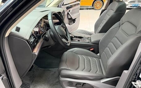 Volkswagen Touareg III, 2023 год, 6 608 240 рублей, 25 фотография