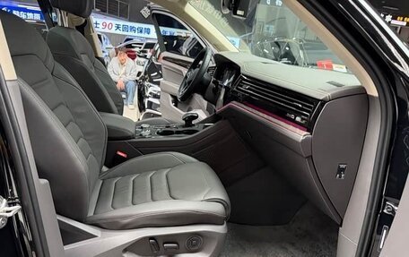 Volkswagen Touareg III, 2023 год, 6 608 240 рублей, 29 фотография