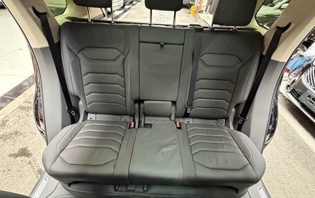 Volkswagen Touareg III, 2023 год, 6 608 240 рублей, 37 фотография