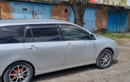 Toyota Corolla, 2004 год, 750 000 рублей, 7 фотография