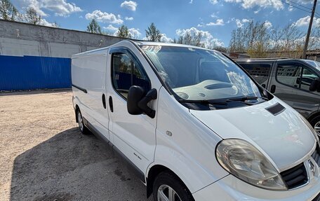 Renault Trafic, 2011 год, 1 490 000 рублей, 2 фотография