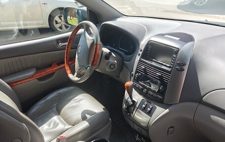 Toyota Sienna II рестайлинг, 2007 год, 1 750 000 рублей, 18 фотография