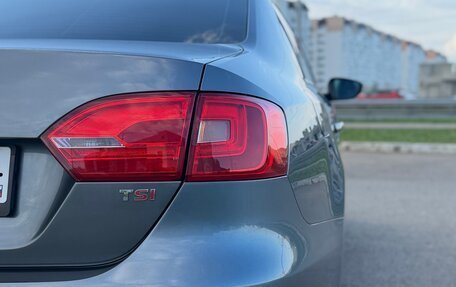 Volkswagen Jetta VI, 2013 год, 995 000 рублей, 10 фотография