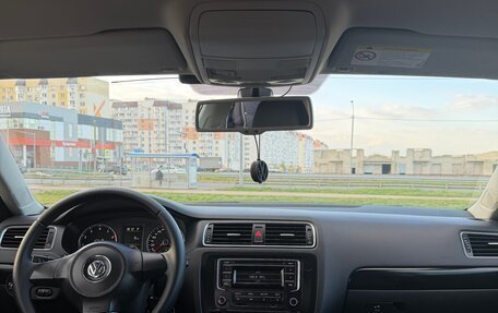 Volkswagen Jetta VI, 2013 год, 995 000 рублей, 7 фотография