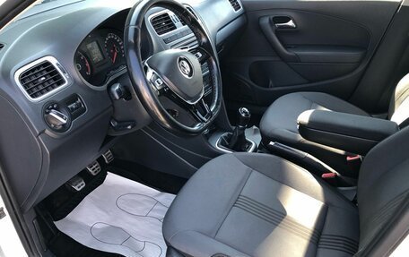 Volkswagen Polo VI (EU Market), 2017 год, 1 040 000 рублей, 9 фотография