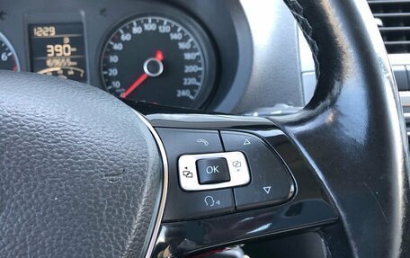 Volkswagen Polo VI (EU Market), 2017 год, 1 040 000 рублей, 13 фотография
