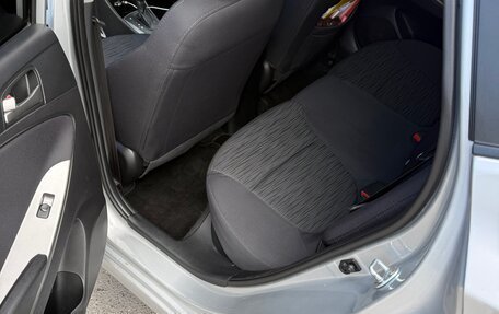 Hyundai Solaris II рестайлинг, 2015 год, 1 250 000 рублей, 8 фотография