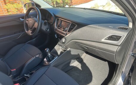 Hyundai Solaris II рестайлинг, 2021 год, 1 320 000 рублей, 8 фотография