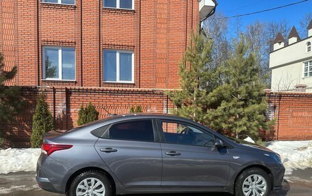 Hyundai Solaris II рестайлинг, 2021 год, 1 320 000 рублей, 13 фотография