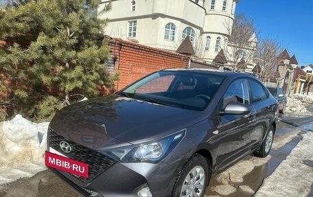 Hyundai Solaris II рестайлинг, 2021 год, 1 320 000 рублей, 6 фотография